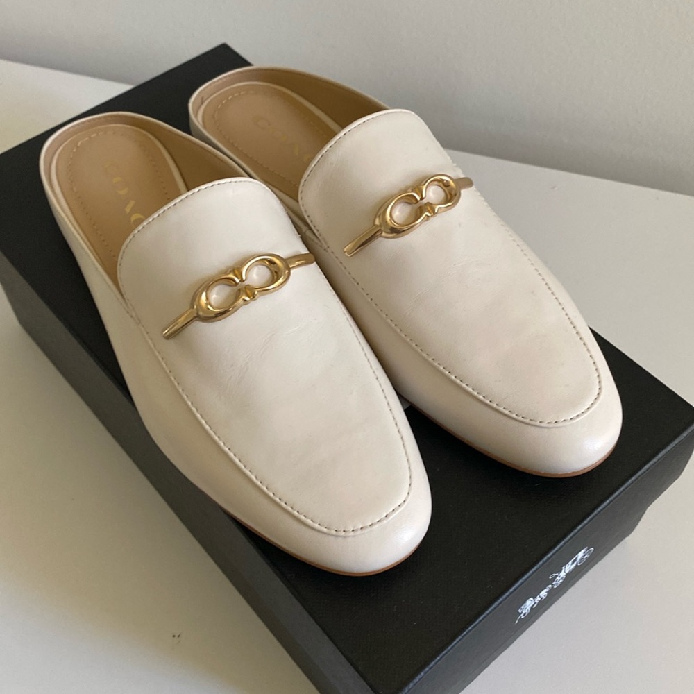 NIB Coach Sienna Leather Slide size 6 color Chalk